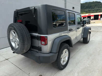 2016 Jeep Wrangler Unlimited, $13600. Photo 6