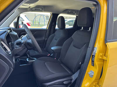 2023 Jeep Renegade, $18600. Photo 11