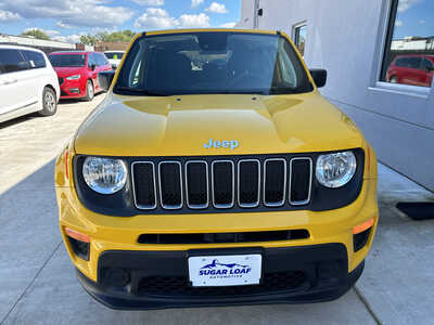 2023 Jeep Renegade, $18600. Photo 2