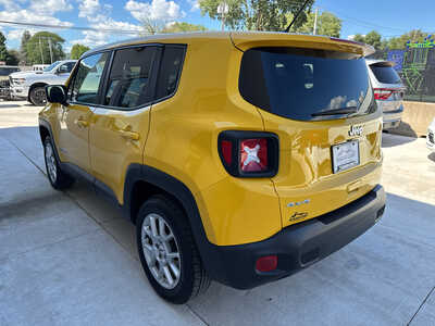 2023 Jeep Renegade, $18600. Photo 4