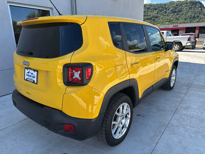 2023 Jeep Renegade, $18600. Photo 7