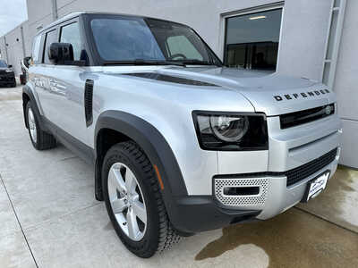 2020 Land Rover Defender, $34990. Photo 1