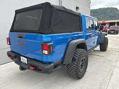 2021 Jeep Gladiator, $34990. Photo 6