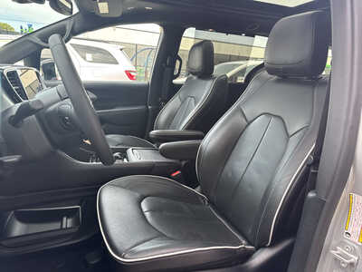 2026 Chrysler Pacifica, $33550. Photo 8
