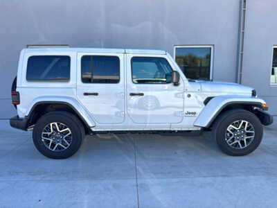 2026 Jeep Wrangler, $41600. Photo 7