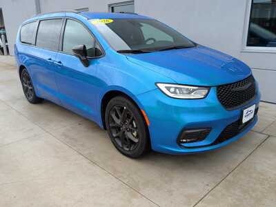 2026 Chrysler Pacifica, $33600. Photo 1