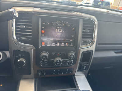 2014 RAM 2500 Crew Cab, $17990. Photo 9