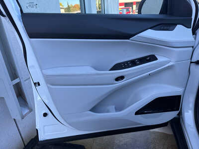 2026 Jeep Cherokee, $39220. Photo 10