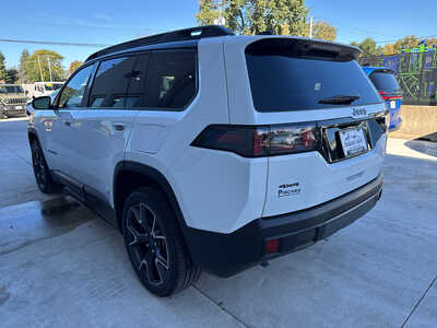 2026 Jeep Cherokee, $39220. Photo 4