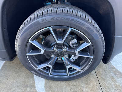2026 Jeep Cherokee, $39220. Photo 8