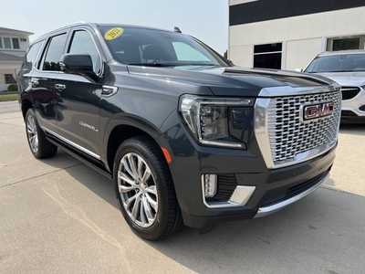 2021 GMC Yukon, $56750. Photo 2