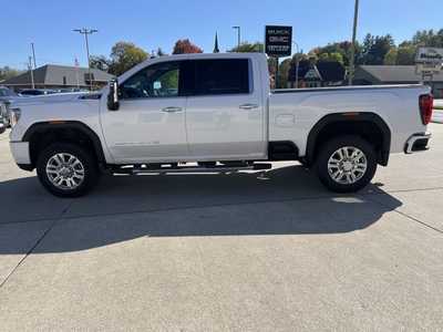 2023 GMC 3500 Crew Cab, $68000. Photo 5