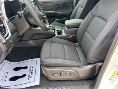 2024 GMC Canyon Crew Cab, $39000. Photo 11
