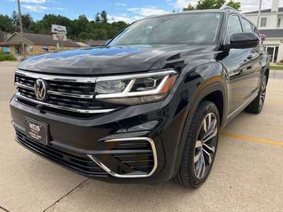 2023 Volkswagen Atlas, $38500. Photo 4