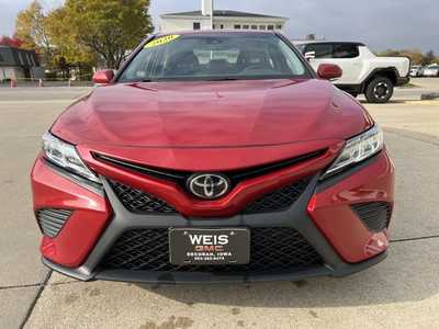 2020 Toyota Camry, $20500. Photo 3