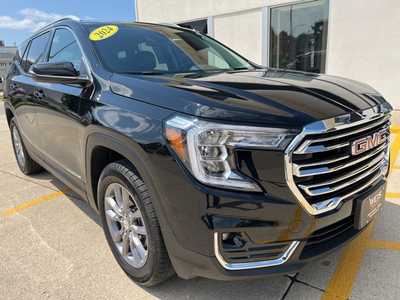 2024 GMC Terrain, $27500. Photo 2