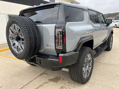 2025 GMC Hummer EV, $107920. Photo 8
