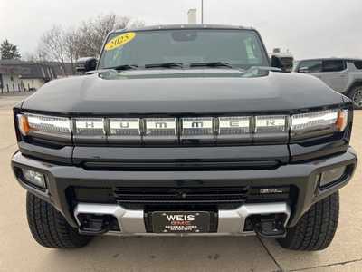 2025 GMC Hummer EV, $107790. Photo 3