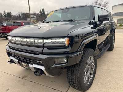 2025 GMC Hummer EV, $107790. Photo 4