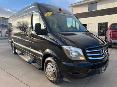 2015 Mercedes-Benz Sprinter, $59500. Photo 2