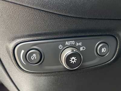 2020 Chevrolet Equinox, $18500. Photo 12