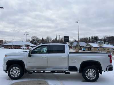 2021 Chevrolet 2500 Crew Cab, $57400. Photo 5