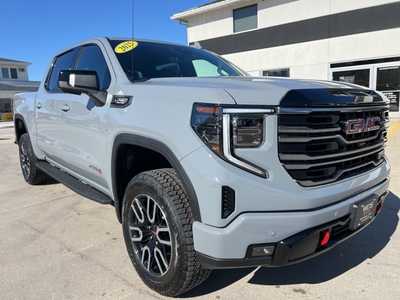 2025 GMC 1500 Crew Cab, $72200. Photo 2