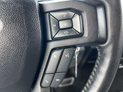 2017 Ford F150 Crew Cab, $23700. Photo 11