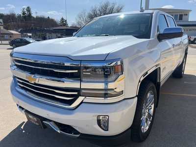 2018 Chevrolet 1500 Crew Cab, $35500. Photo 4
