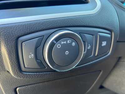 2022 Ford Edge, $23400. Photo 12