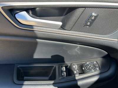 2022 Ford Edge, $23400. Photo 9