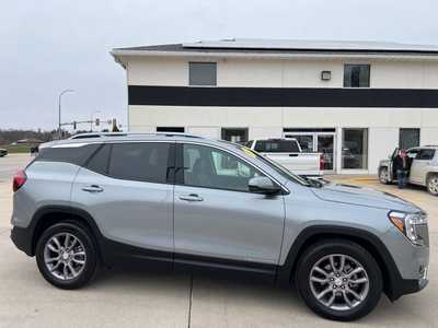 2024 GMC Terrain, $29850. Photo 1