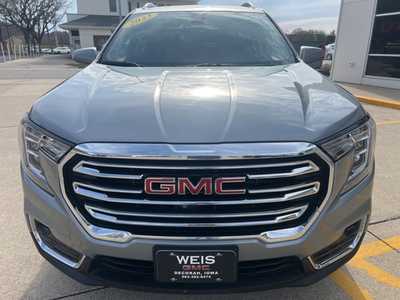 2023 GMC Terrain, $27100. Photo 3