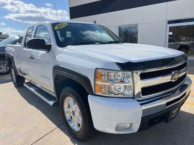2011 Chevrolet 1500 Ext Cab, $10500. Photo 2