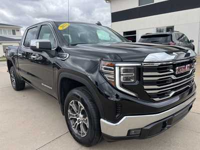 2024 GMC 1500 Crew Cab, $49500. Photo 2