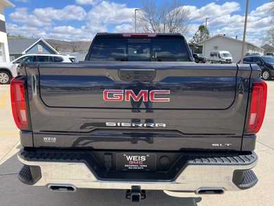 2022 GMC 1500 Crew Cab, $51800. Photo 7