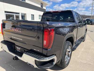2022 GMC 1500 Crew Cab, $51800. Photo 8