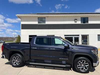 2022 GMC 1500 Crew Cab, $51800. Photo 1