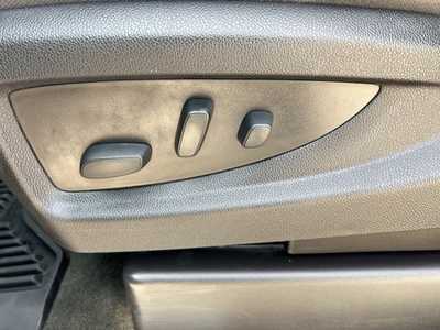 2017 Chevrolet 1500 Crew Cab, $26500. Photo 10