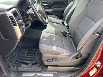 2017 Chevrolet 1500 Crew Cab, $26500. Photo 11