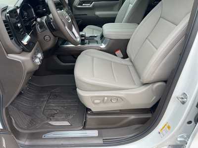 2025 GMC 1500 Crew Cab, $66455. Photo 11