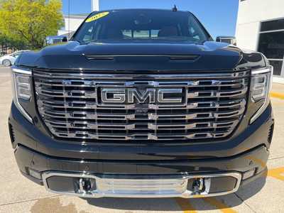 2025 GMC 1500 Crew Cab, $87135. Photo 3