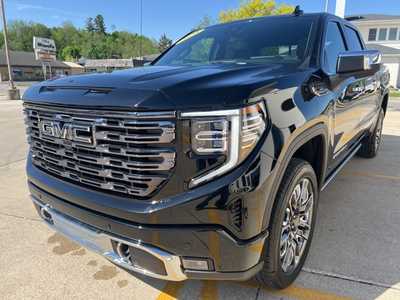 2025 GMC 1500 Crew Cab, $87135. Photo 4