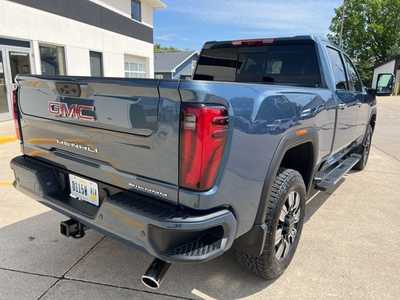2025 GMC 3500 Crew Cab, $80930. Photo 8