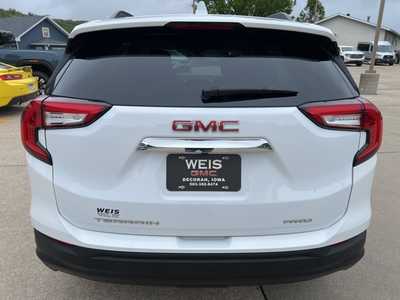 2022 GMC Terrain, $25600. Photo 7