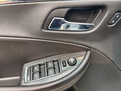2016 Chevrolet Impala, $13500. Photo 11