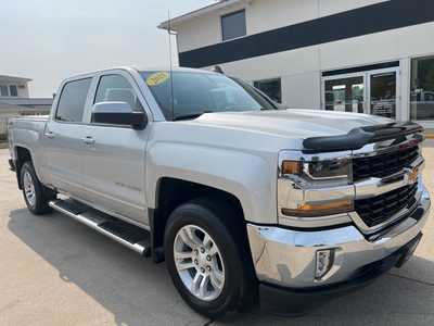 2018 Chevrolet 1500 Crew Cab, $22800. Photo 2