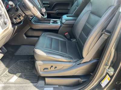 2018 GMC 2500 Crew Cab, $39950. Photo 12