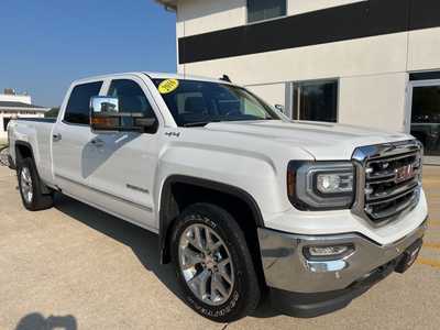 2016 GMC 1500 Crew Cab, $22500. Photo 2
