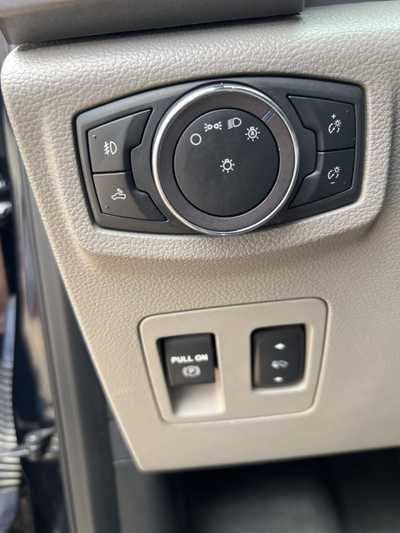 2018 Ford F-150, $19900. Photo 11